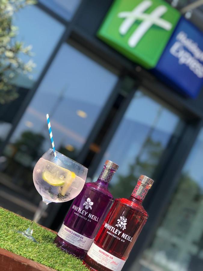 Holiday Inn Express Middlesbrough - Centre Square By Ihg Exterior photo