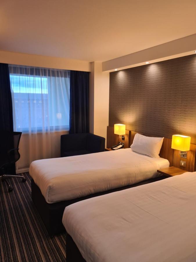 Holiday Inn Express Middlesbrough - Centre Square By Ihg Exterior photo