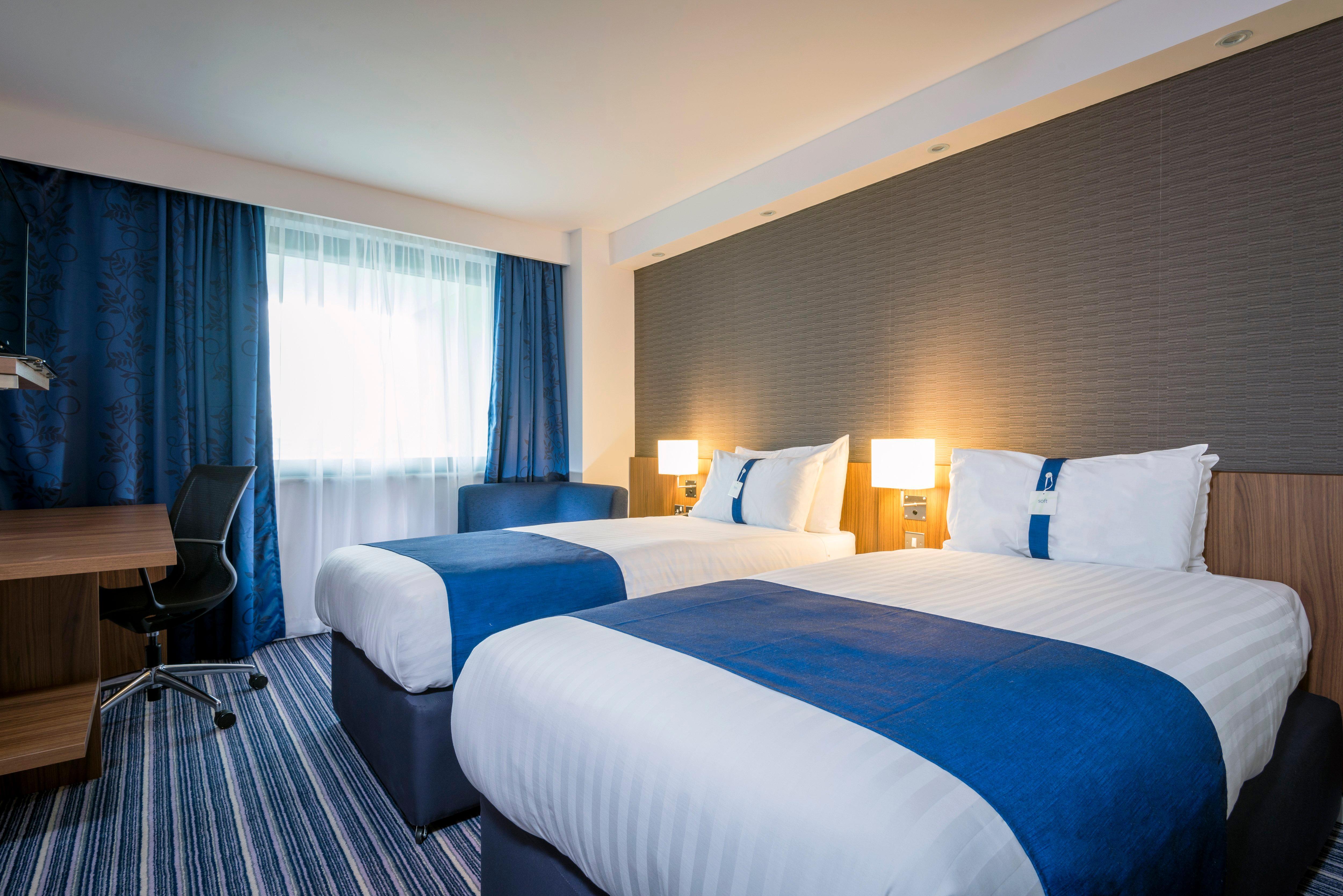 Holiday Inn Express Middlesbrough - Centre Square By Ihg Exterior photo