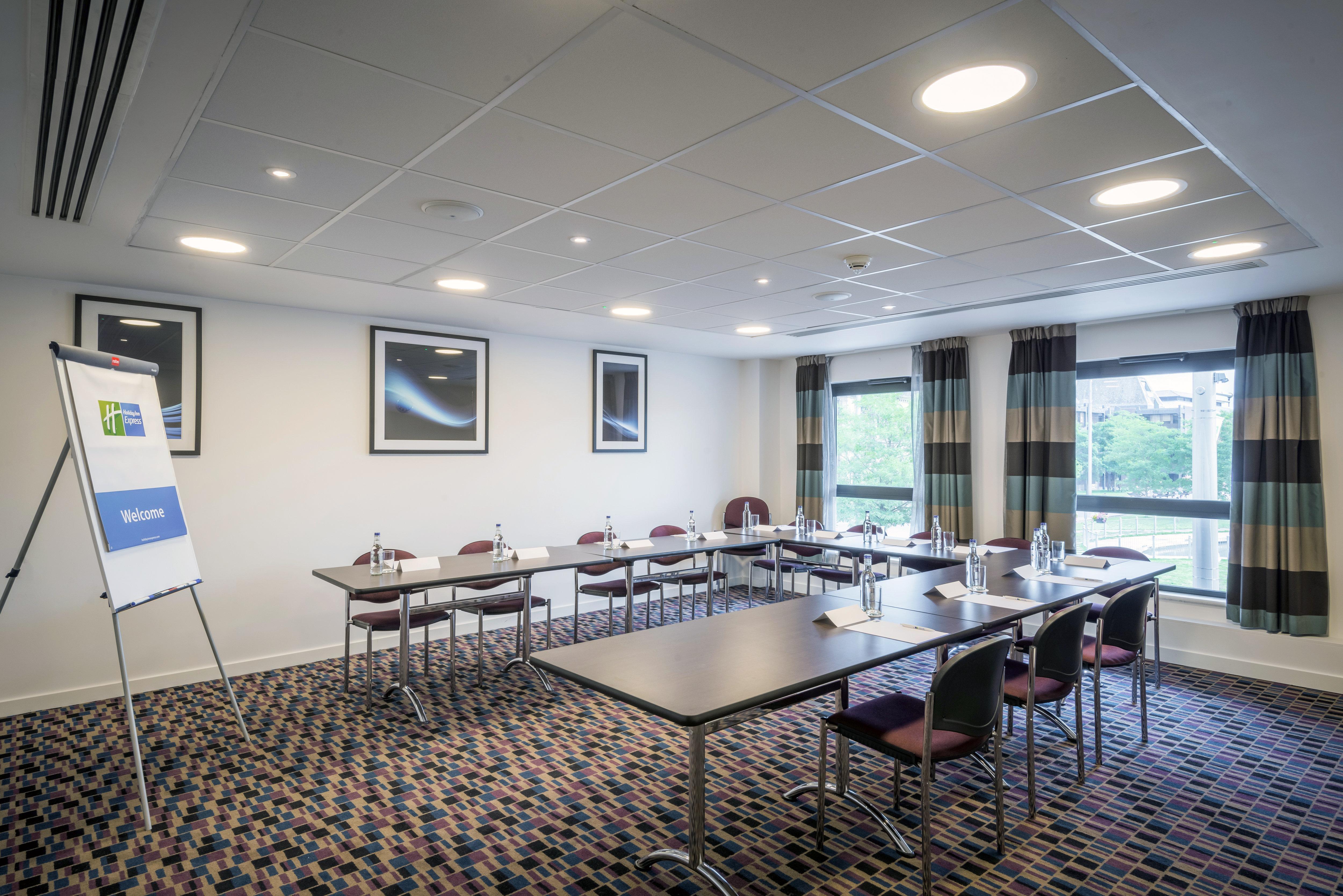 Holiday Inn Express Middlesbrough - Centre Square By Ihg Exterior photo