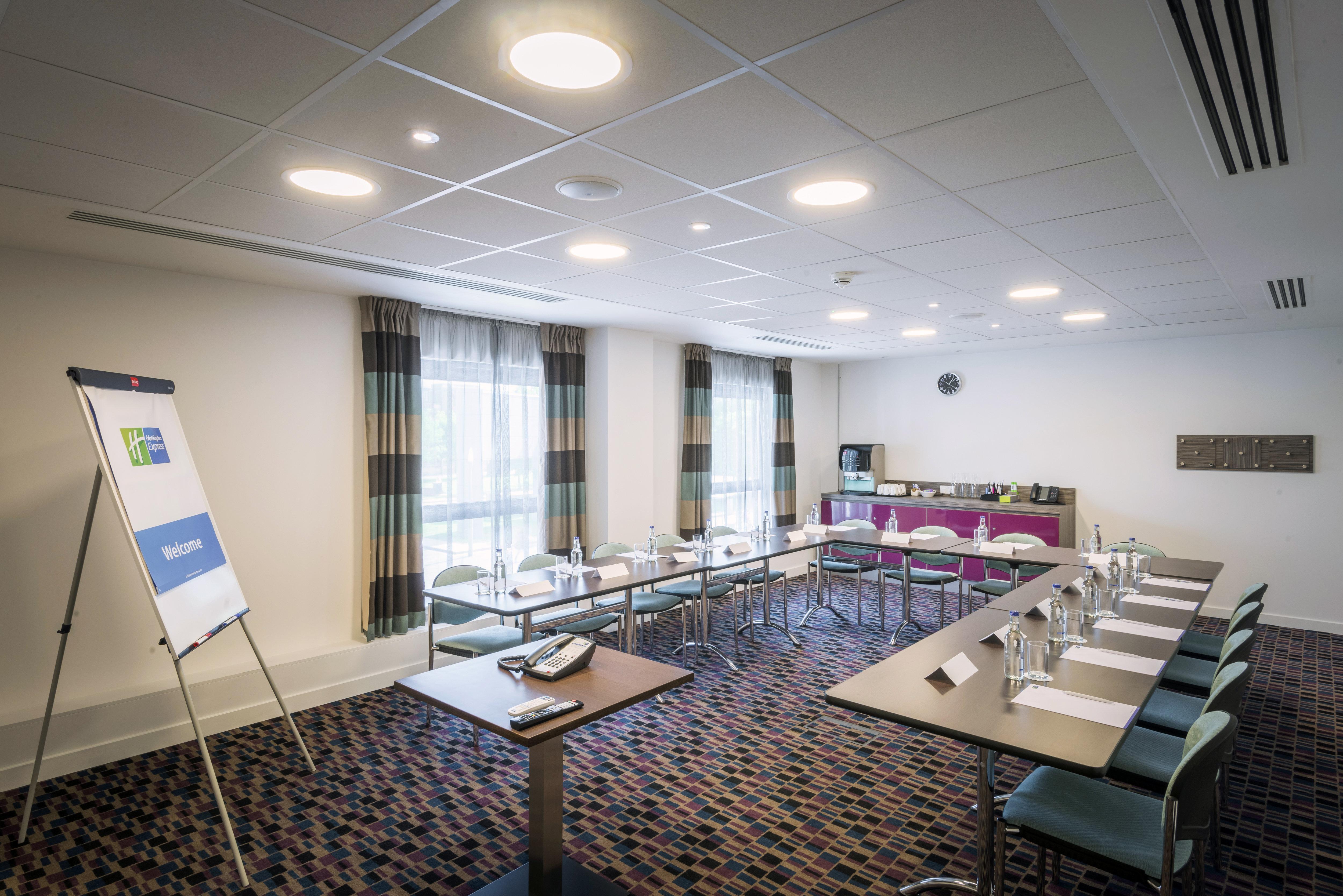 Holiday Inn Express Middlesbrough - Centre Square By Ihg Exterior photo